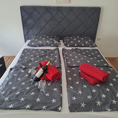 Studio Apartman Bf Slavonski Brod Exterior foto