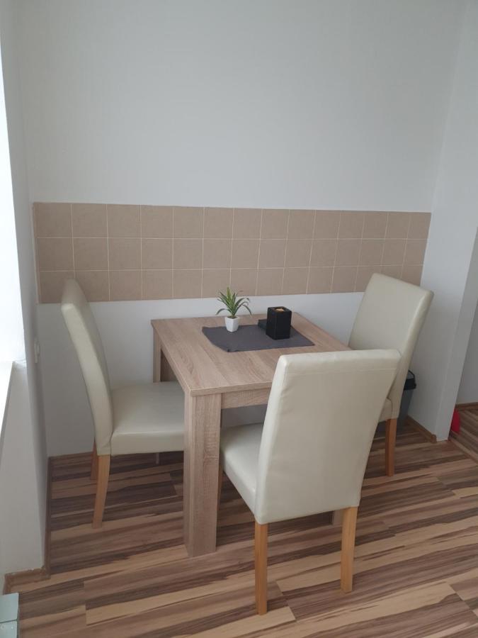 Studio Apartman Bf Slavonski Brod Exterior foto