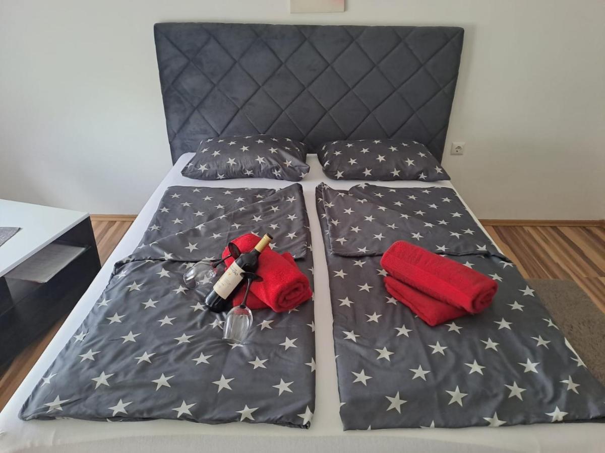 Studio Apartman Bf Slavonski Brod Exterior foto